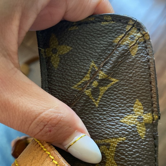 Authentic Saint Cloud GM In good condition - Picture 6 of 17